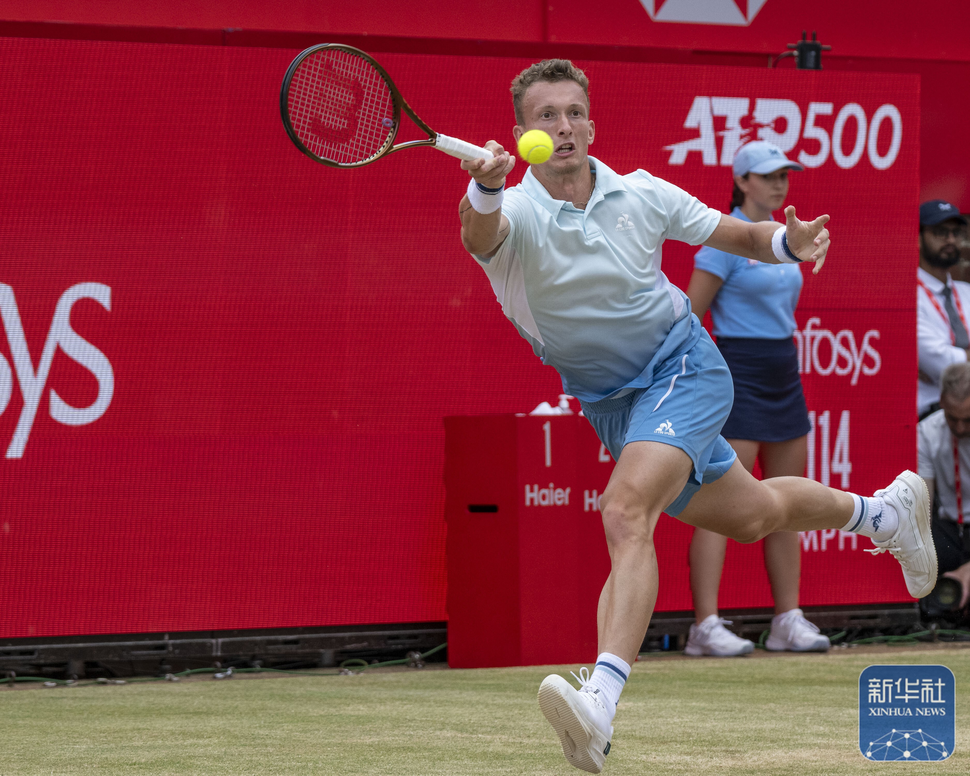 美国网球队鏖战德国网球队,阿尔卡拉斯统治全场的简单介绍 美国网球队鏖战德国网球队,阿尔卡拉斯统治全场的简单介绍