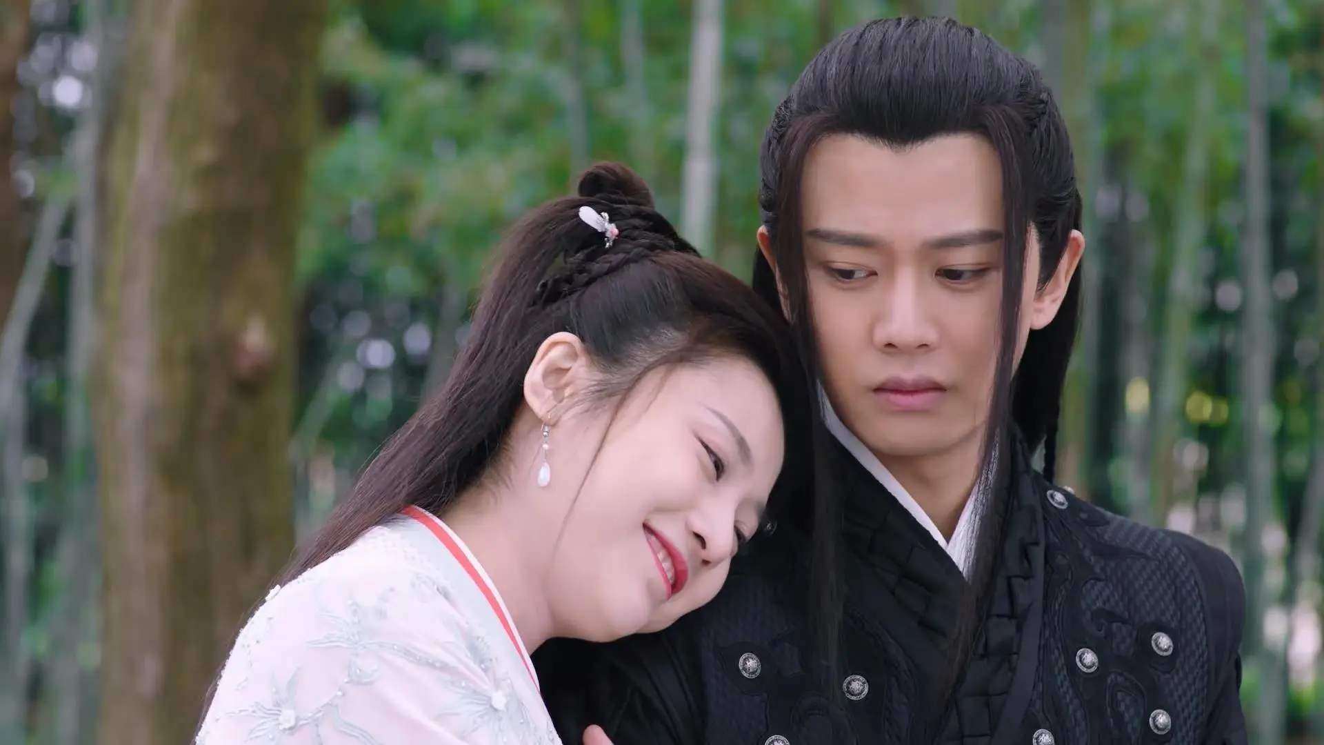 赛道无形，昨夜两个男人如何完成自我救赎